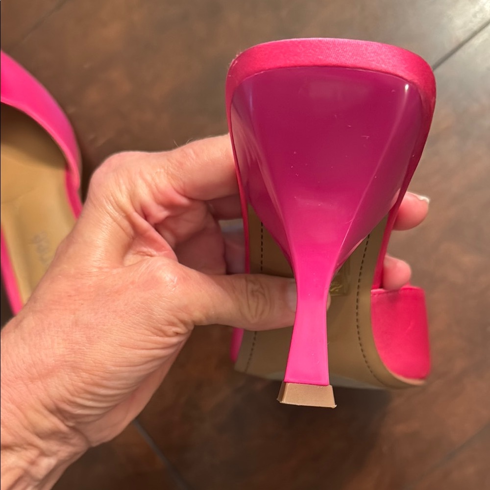 J.Renee Pink Mules with Ruffled Detail - Picture 8 of 13